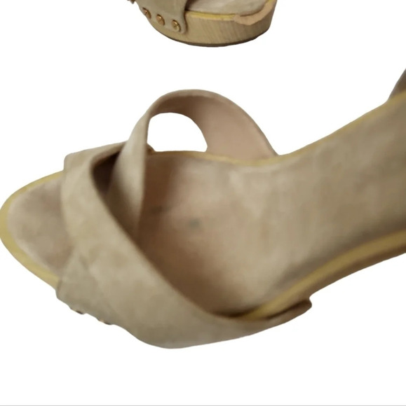 VERONICA BEARD LAMONT PLATFORM ANKLE STRAP SANDAL SAND BEIGE SUEDE - Picture 2 of 11